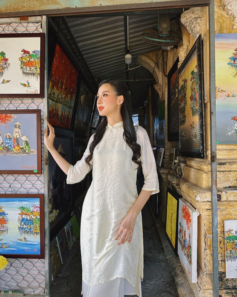 Miss Intercontinental Bảo Ngọc trở thành đại sứ Lễ hội Bánh dân gian Nam Bộ