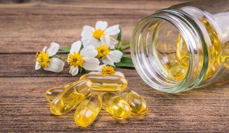 Mẹo sử dụng vitamin E đúng cách giúp nuôi dưỡng làn da trẻ trung, khỏe mạnh