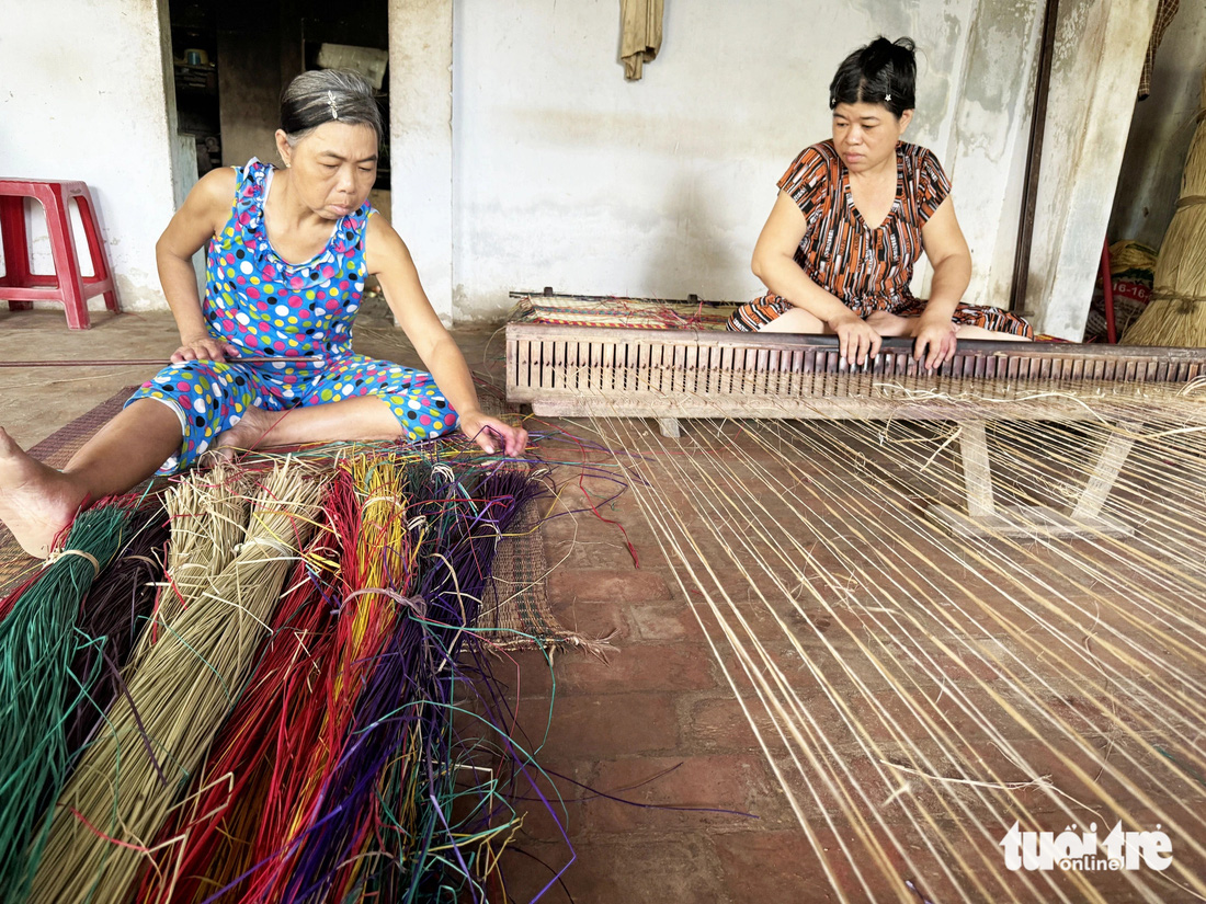 Làng nghề dệt chiếu An Phước bị thu hồi bằng công nhận vì lý do... buồn