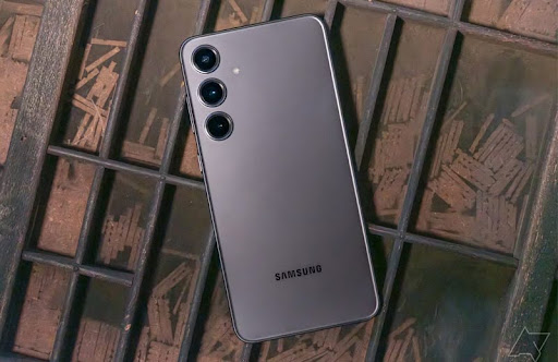 Khả năng kháng nước, kháng bụi IP68 của Galaxy S25