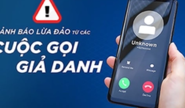 Phát hiện điểm bất thường từ cuộc gọi lạ, cụ bà gần 80 tuổi thoát vụ lừa đảo hơn 3 tỉ đồng
